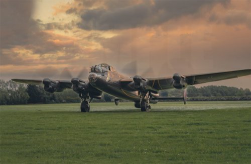 Lancaster NX 611 